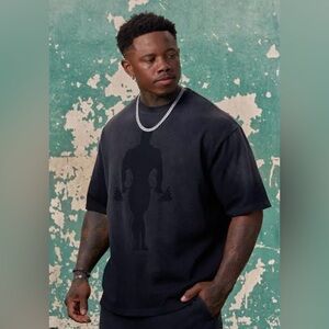 YoungLA 4285 Gold’s Iron Legacy Tee, Black Wash, Size XL, NWT